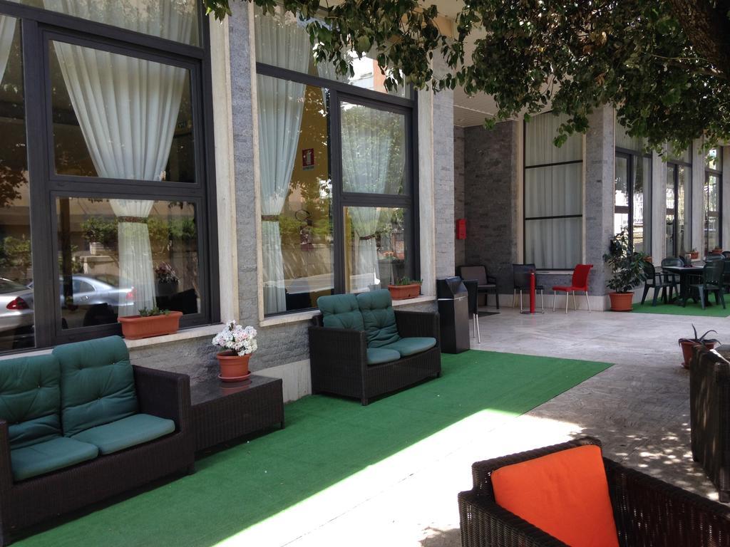 Hotel Mediterraneo Chianciano Terme Εξωτερικό φωτογραφία