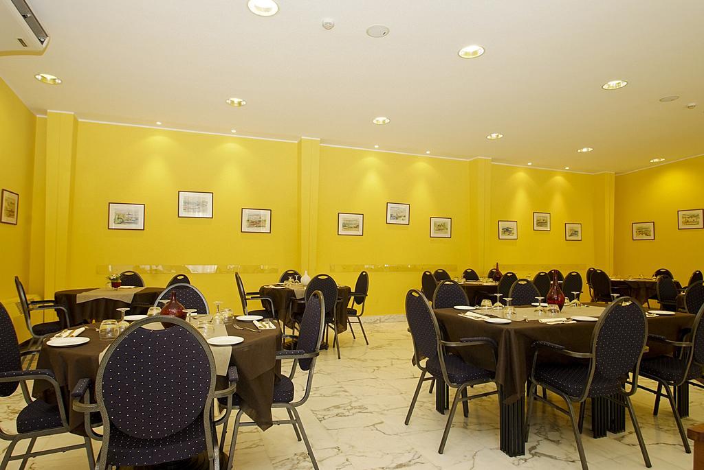 Hotel Mediterraneo Chianciano Terme Εξωτερικό φωτογραφία