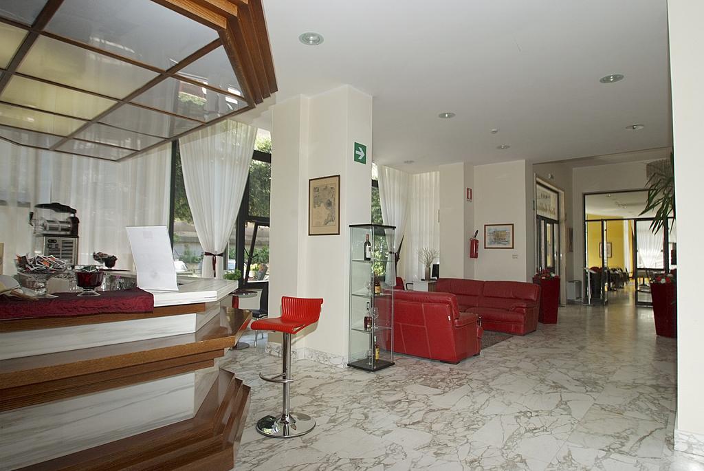 Hotel Mediterraneo Chianciano Terme Εξωτερικό φωτογραφία