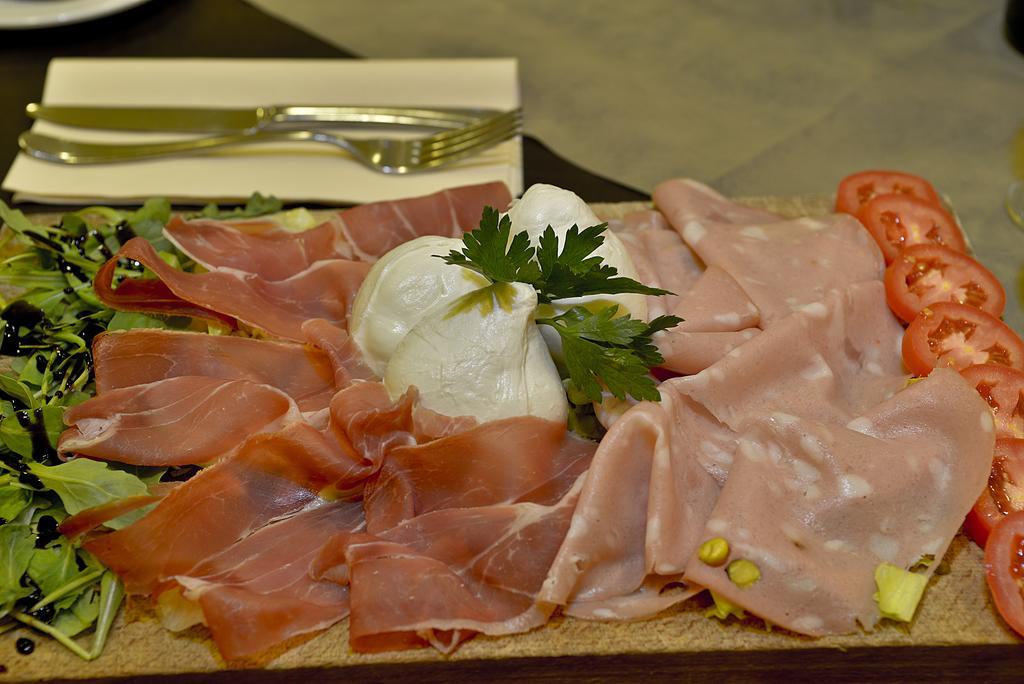 Hotel Mediterraneo Chianciano Terme Εξωτερικό φωτογραφία