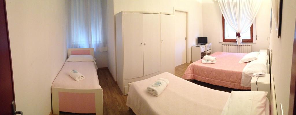 Hotel Mediterraneo Chianciano Terme Δωμάτιο φωτογραφία